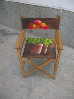 de la caca vienen las flores by Javier Dugnol