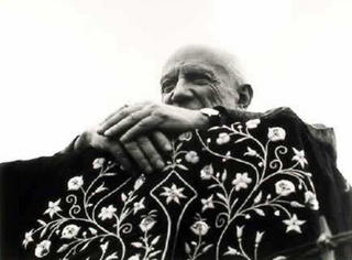 Picasso in Fr&eacute;jus by Lucien Clergue