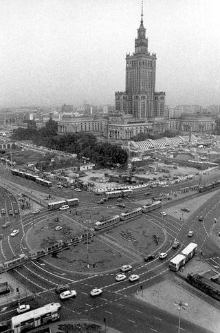 Warsaw (Poland) by Ferran Artigas