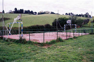 Playing Field by Rom&aacute;n Guerras